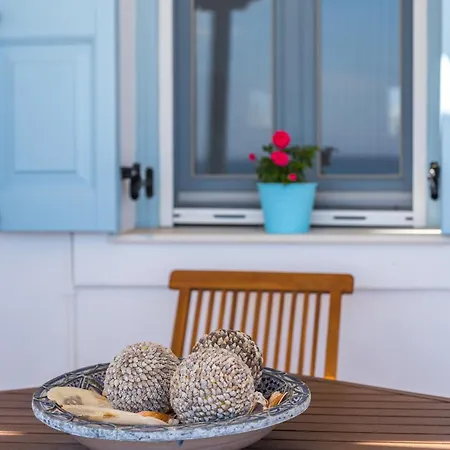 Blue Eyes Apartment *