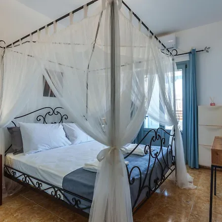 Blue Eyes Apartment *