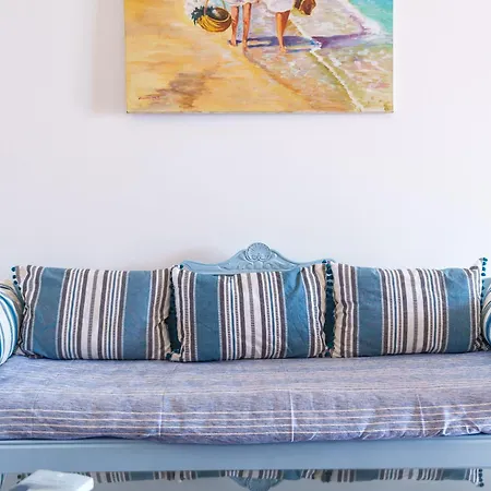 Blue Eyes Apartment Monolithos