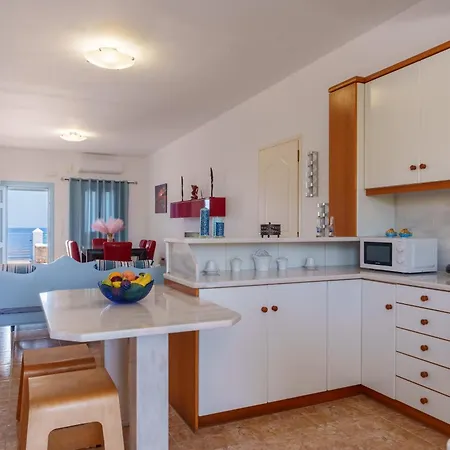 Blue Eyes Apartment
